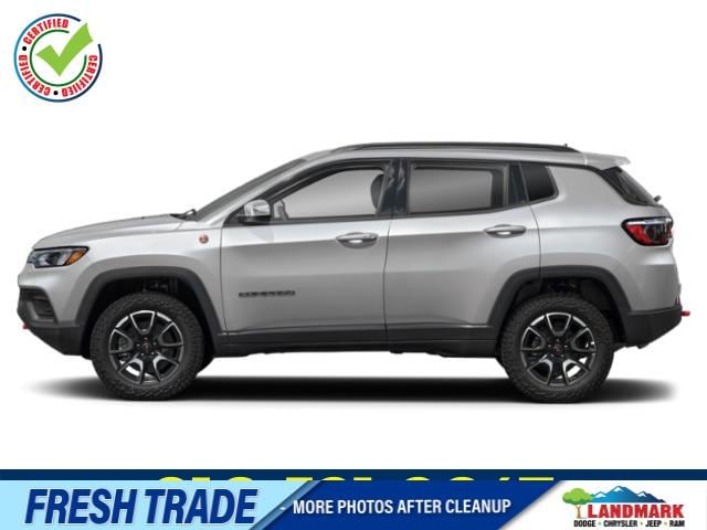 2024 Jeep Compass Trailhawk's photo