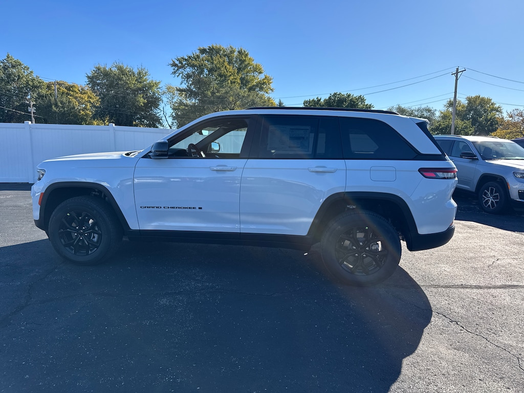 New 2025 Jeep Grand Cherokee ALTITUDE X 4X4 Sport Utility