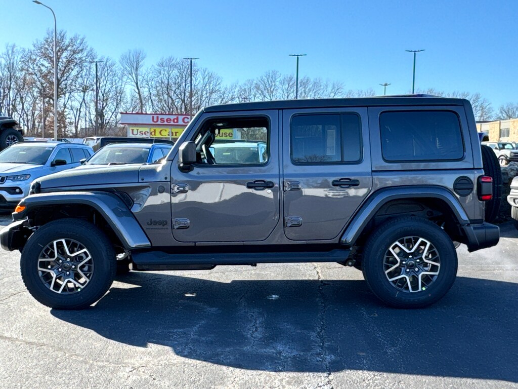 New 2026 Jeep Wrangler 4-DOOR SAHARA Sport Utility
