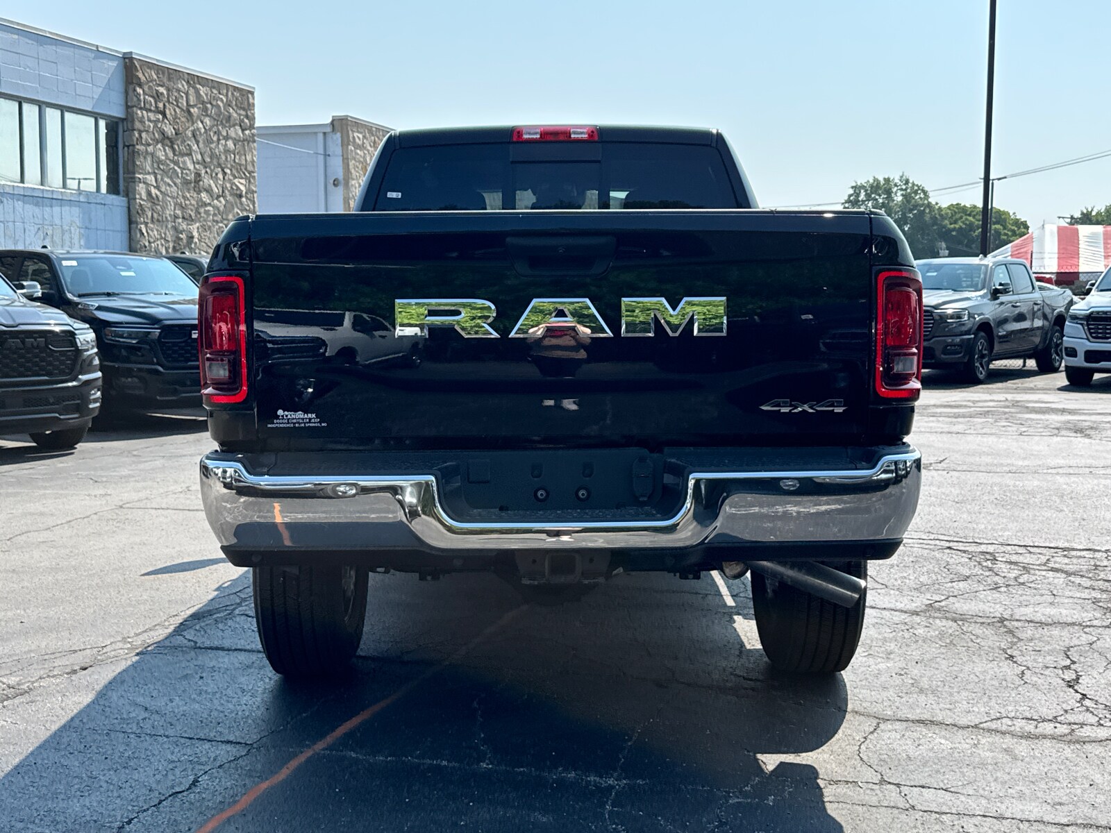 2025 Ram 2500 Tradesman photo 4