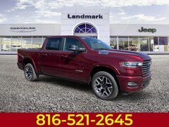 2025 Ram 1500 LARAMIE CREW CAB 4X4 5'7 BOX Pickup