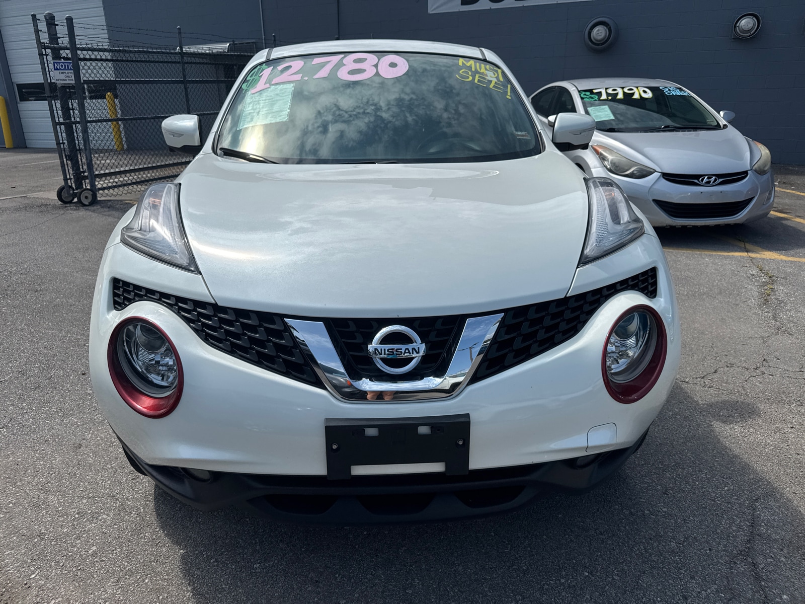 Used 2017 Nissan Juke SL with VIN JN8AF5MR3HT704247 for sale in Kansas City