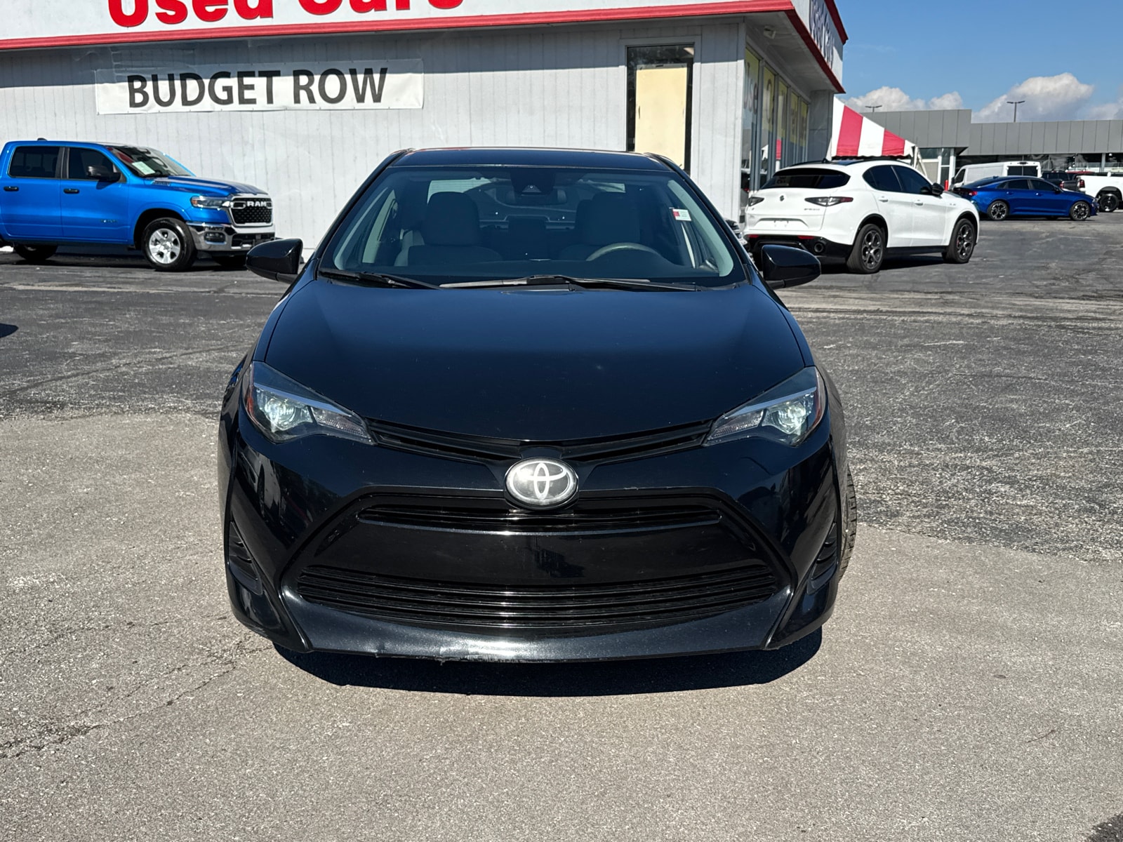 Used 2019 Toyota Corolla L with VIN 2T1BURHE1KC164349 for sale in Kansas City