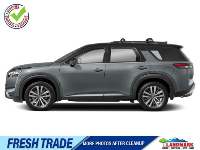 2023 Nissan Pathfinder Platinum 4WD's photo