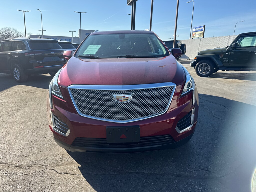 Used 2018 Cadillac XT5 Luxury FWD Sport Utility Vehicle
