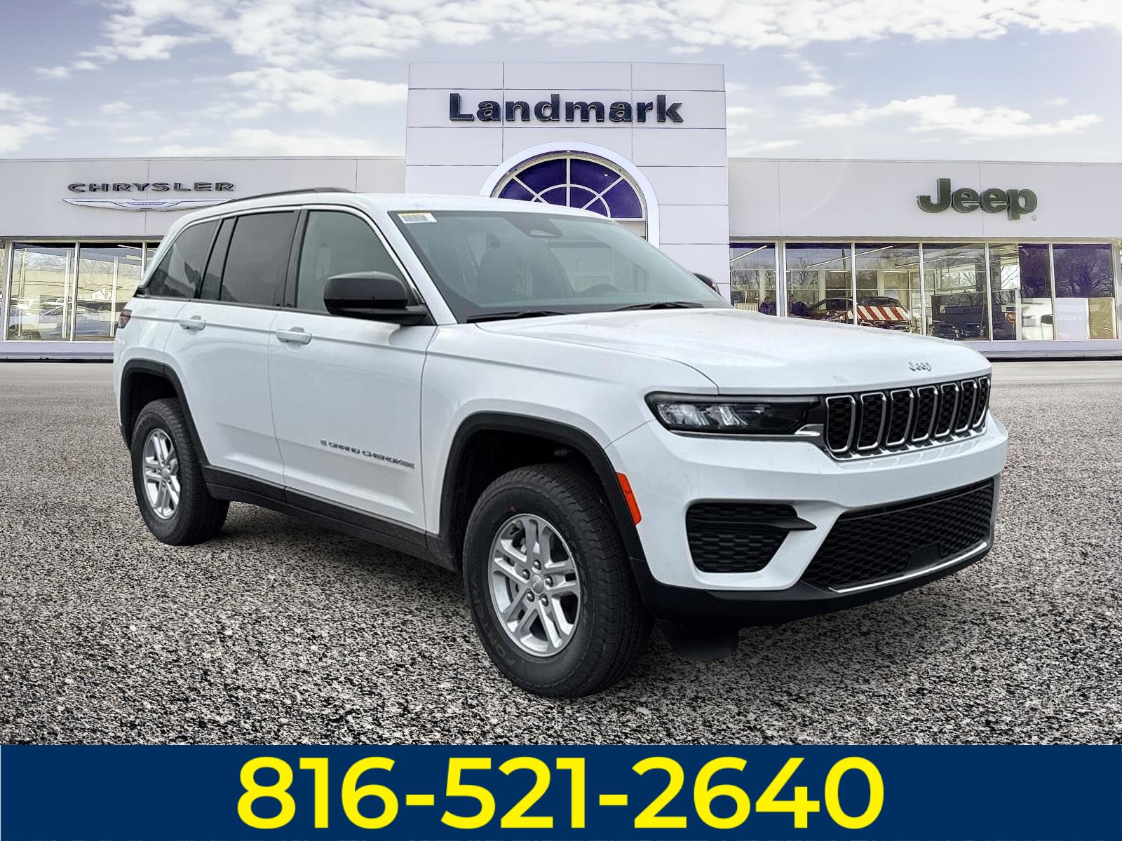 2025 Jeep Grand Cherokee LAREDO 4X4