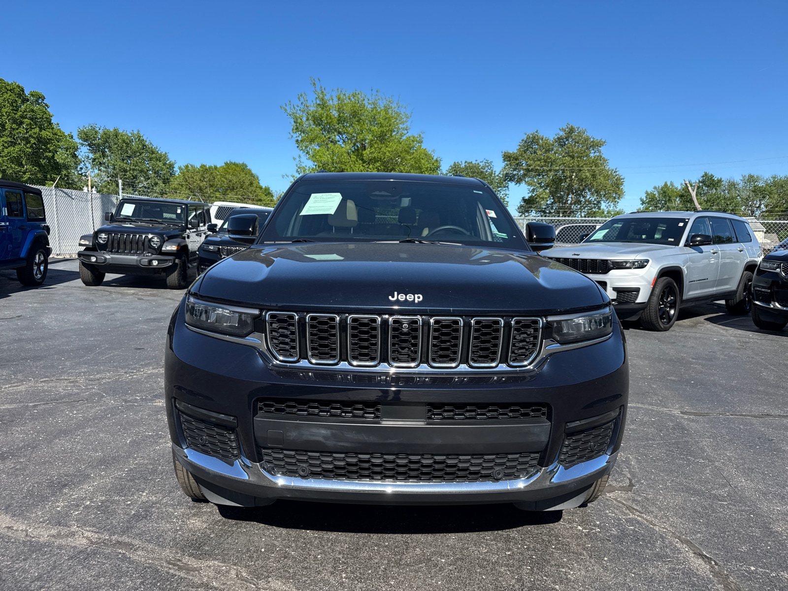Used 2024 Jeep Grand Cherokee L Limited with VIN 1C4RJKBG8R8615596 for sale in Kansas City