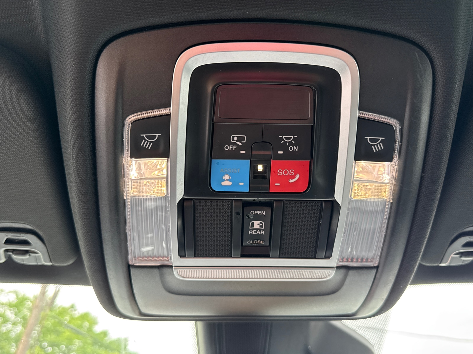 2025 RAM Ram 1500 Pickup Laramie - Photo 11