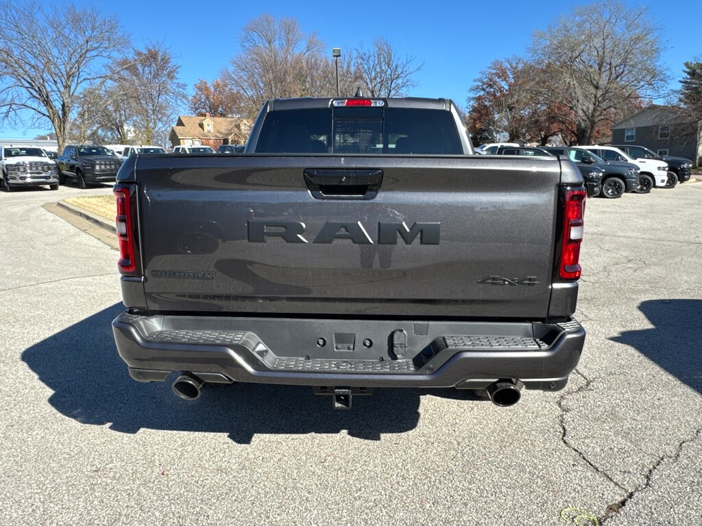 New 2026 Ram 1500 BIG HORN CREW CAB 4X4 5'7 BOX Pickup