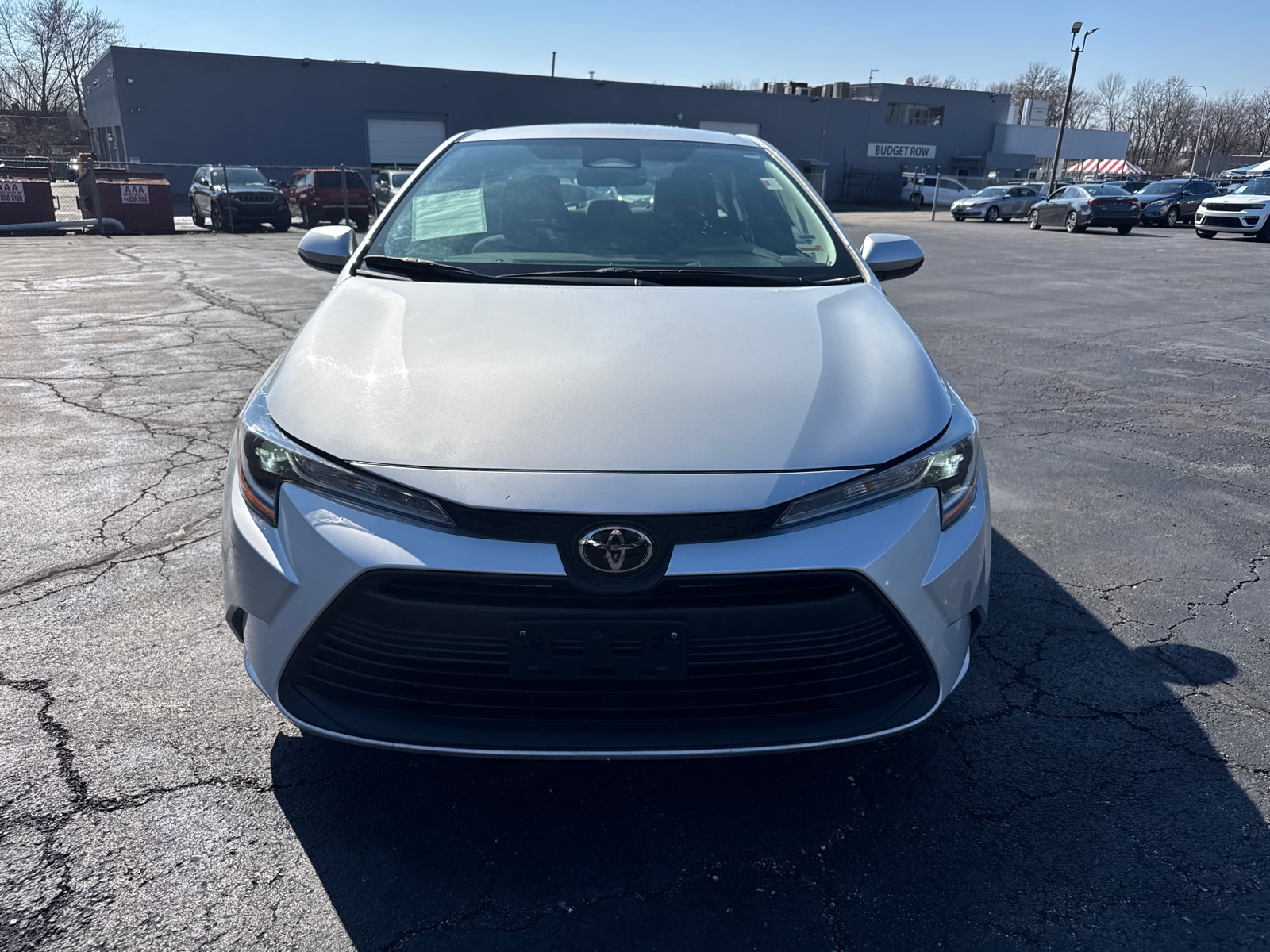 Used 2024 Toyota Corolla LE with VIN 5YFB4MDE4RP180032 for sale in Kansas City