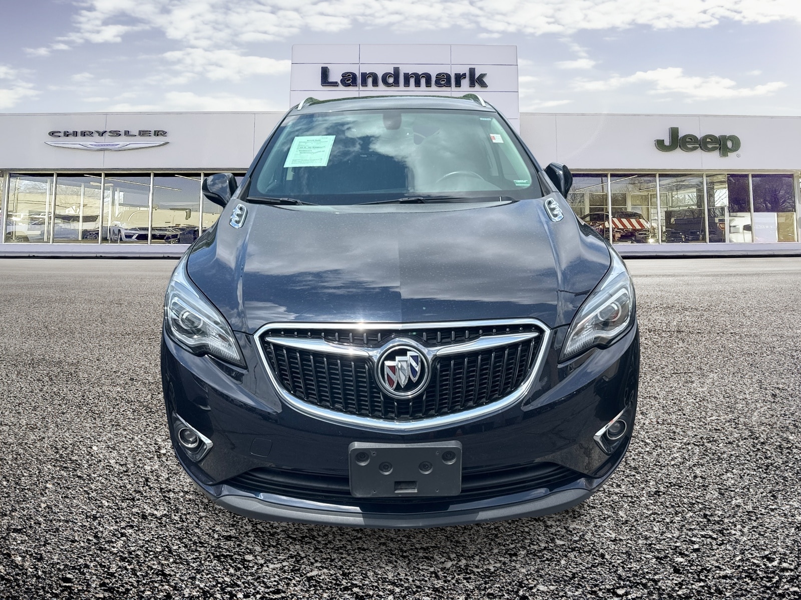 2020 Buick Envision Essence AWD's photo