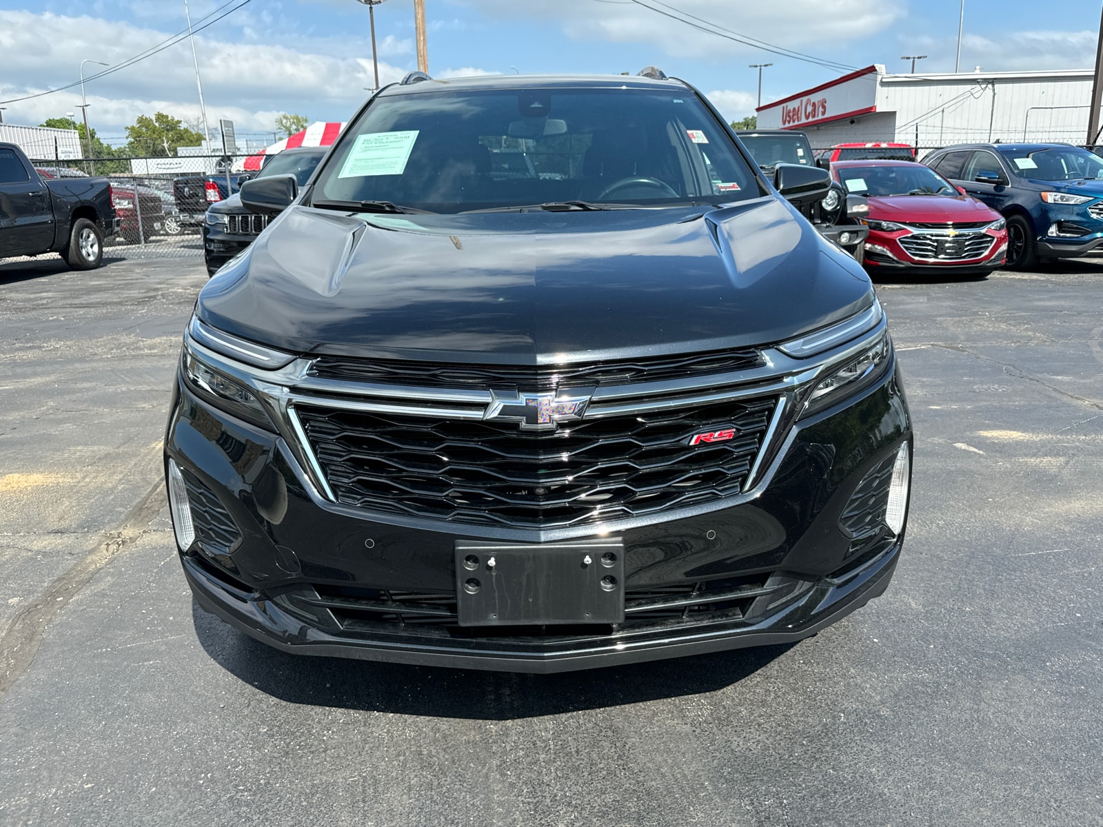 Used 2022 Chevrolet Equinox RS with VIN 2GNAXWEV5N6132958 for sale in Kansas City