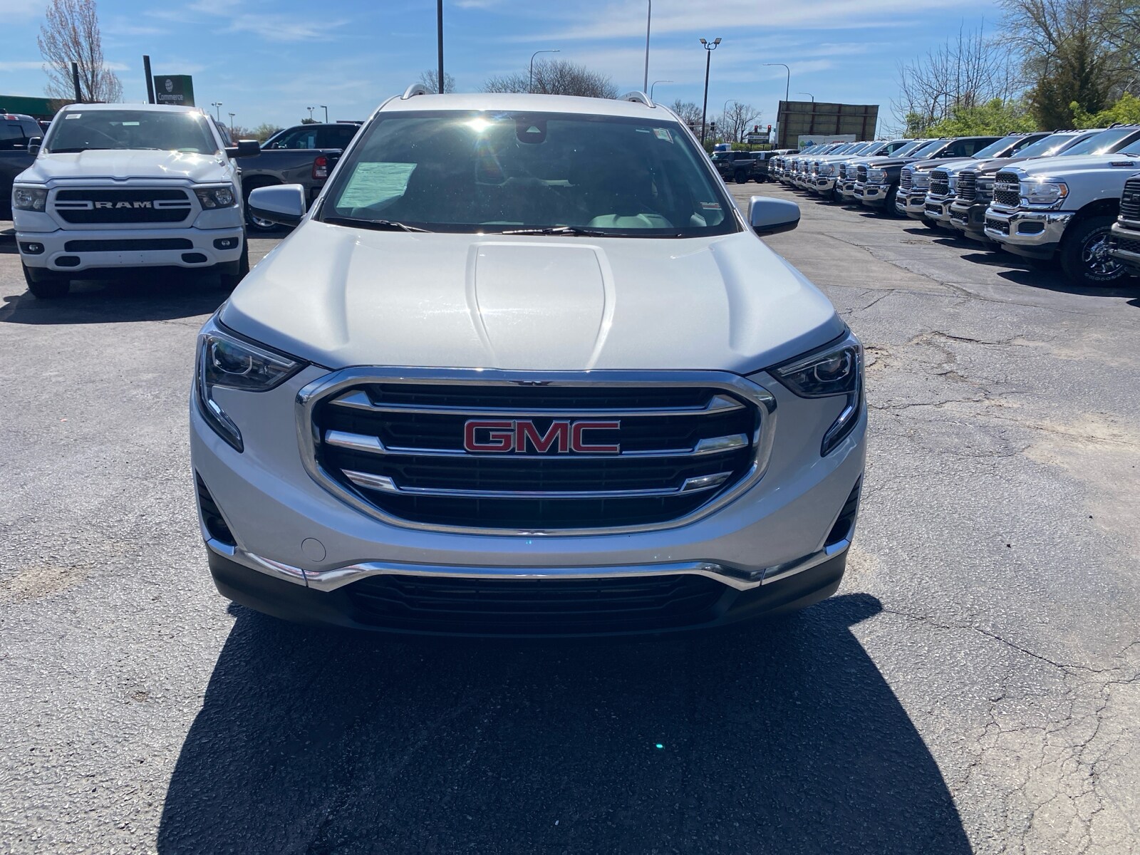 2021 Gmc Terrain SLT photo 2