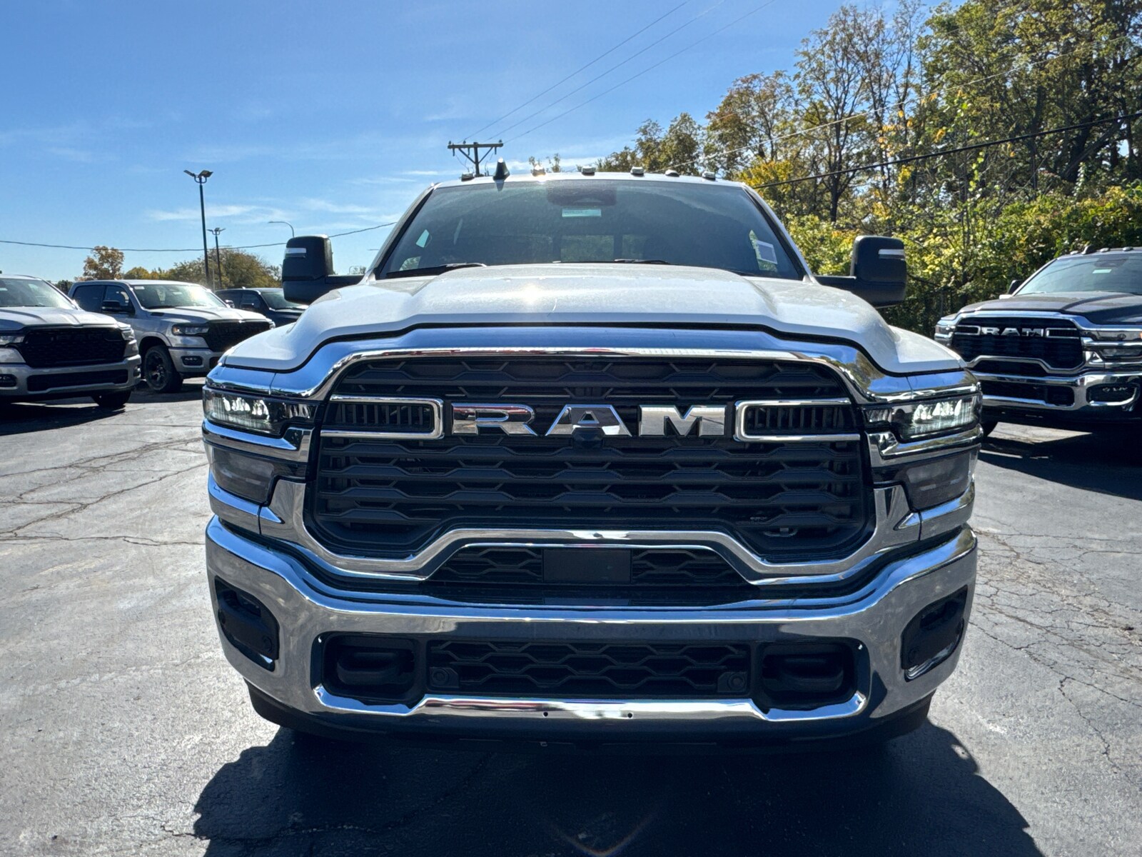 2026 Ram 3500 Tradesman photo 2