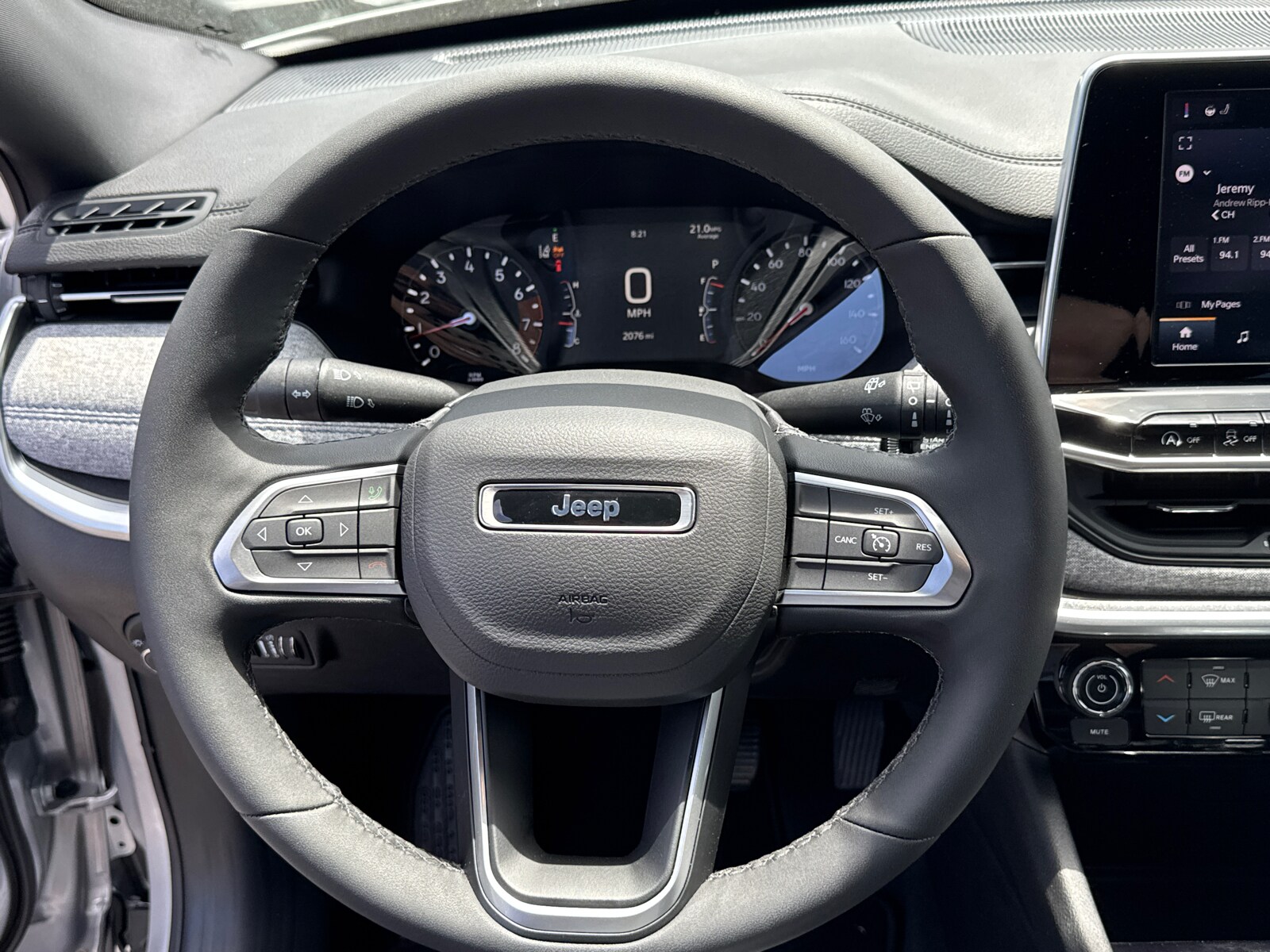 2025 Jeep Compass Latitude - Photo 14