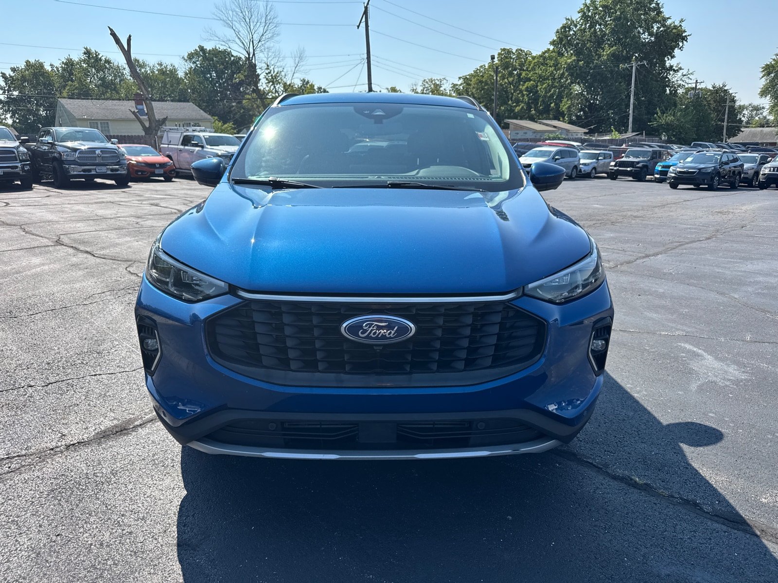 Used 2023 Ford Escape Platinum with VIN 1FMCU9JA4PUA10607 for sale in Kansas City