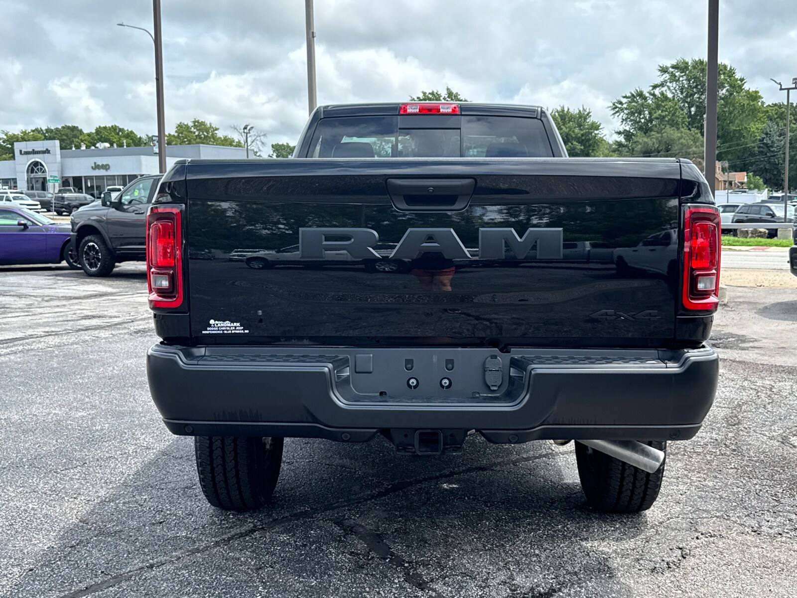 2025 Ram 2500 Tradesman photo 4
