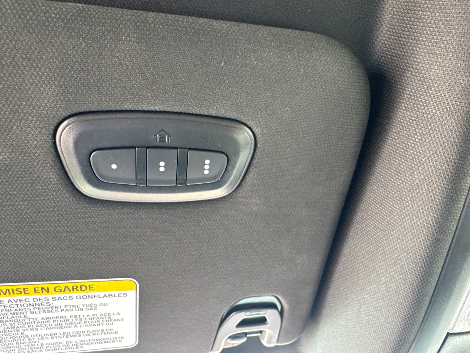 2024 RAM Ram 1500 Pickup Laramie - Photo 12