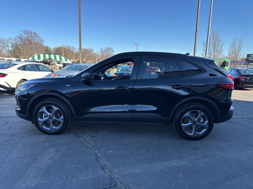 Used 2025 Ford Escape ST-Line Sport Utility