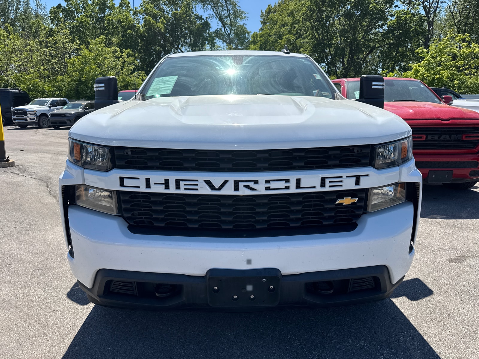 Used 2020 Chevrolet Silverado 1500 Custom with VIN 3GCUYBEF9LG350570 for sale in Kansas City