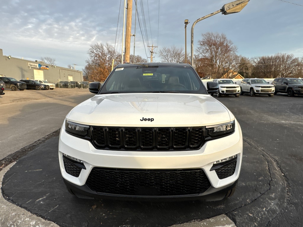 New 2025 Jeep Grand Cherokee LIMITED 4X4 Sport Utility