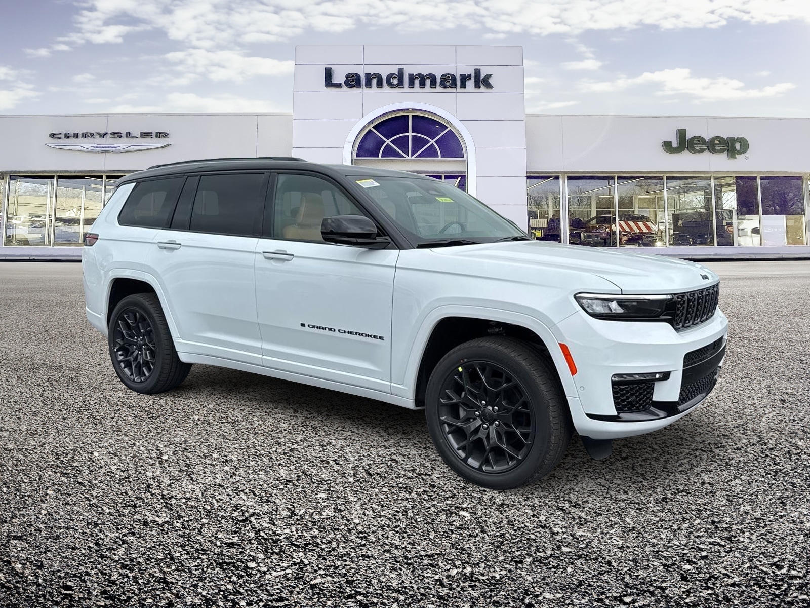 2025 Jeep Grand Cherokee L Summit's photo