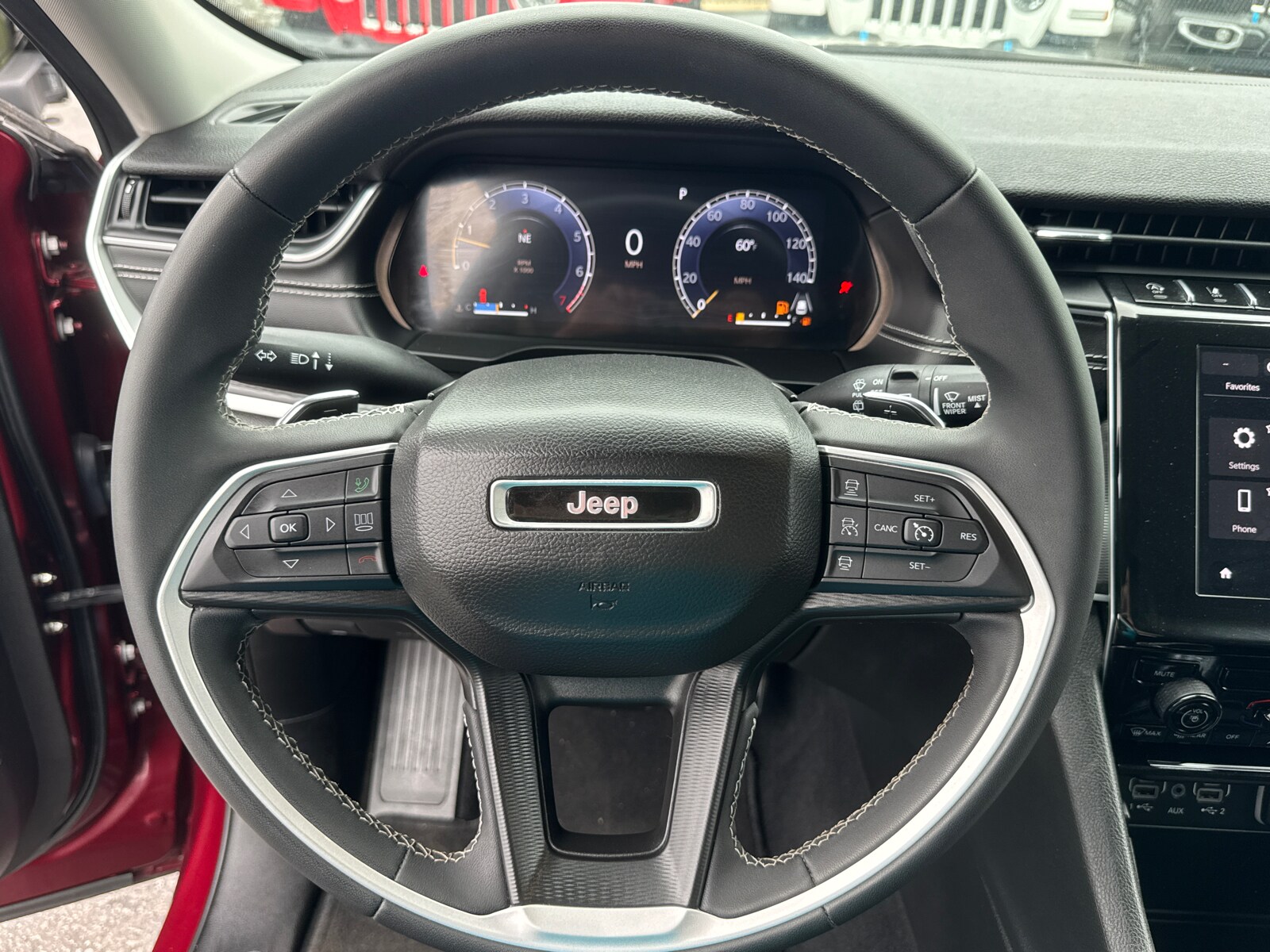 2023 Jeep Grand Cherokee Laredo - Photo 14