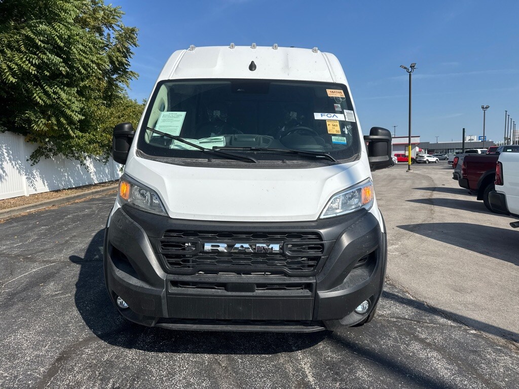 2025 Ram ProMaster 2500 photo 2