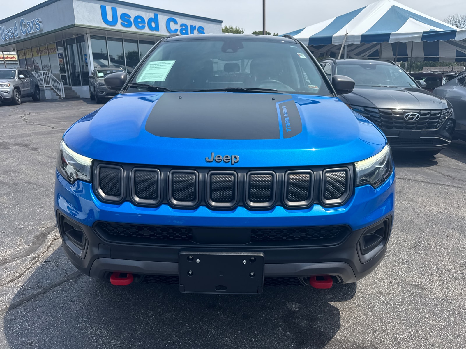 Used 2022 Jeep Compass Trailhawk with VIN 3C4NJDDB9NT157073 for sale in Kansas City
