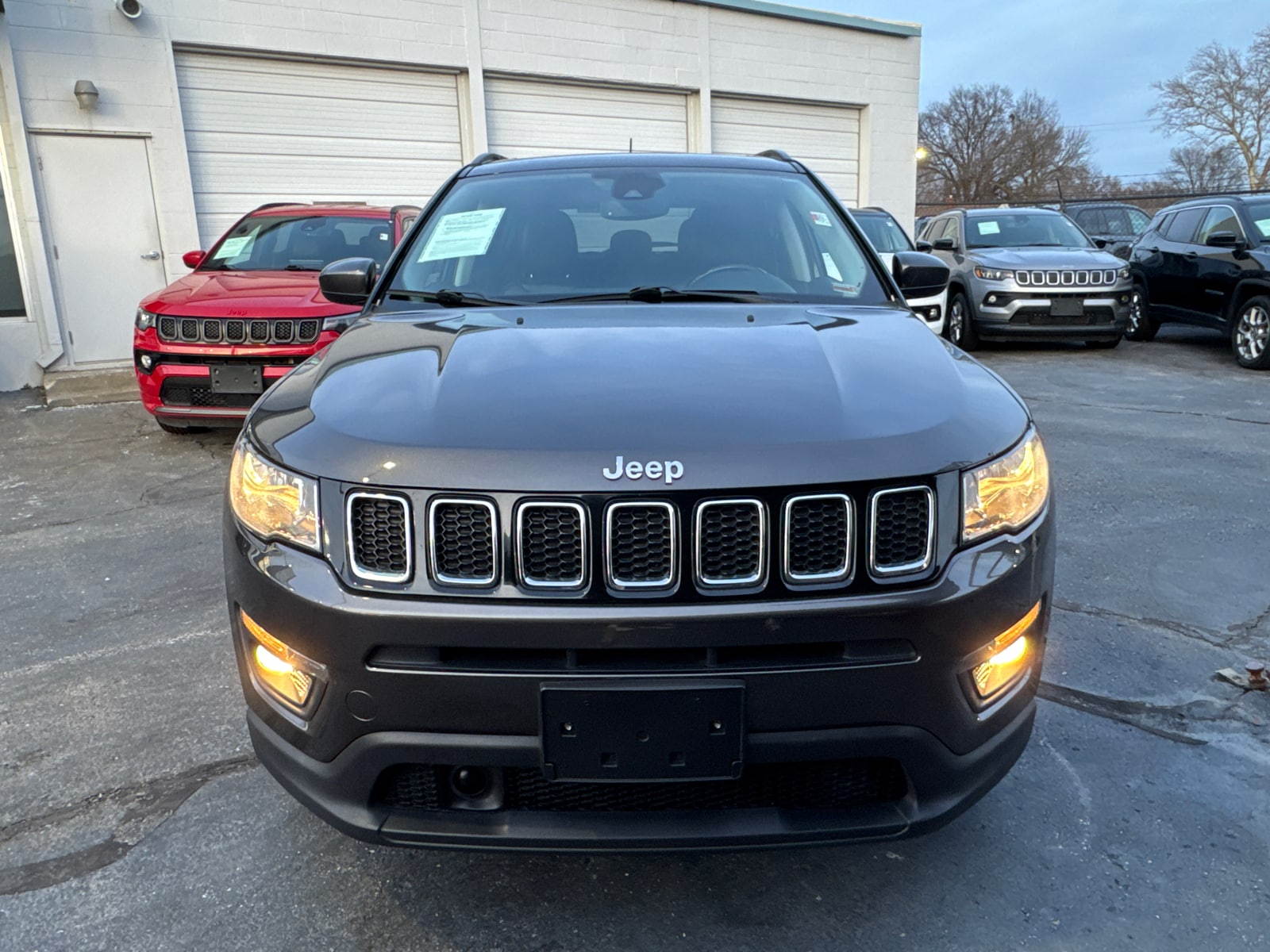 Used 2020 Jeep Compass Sun & Safety with VIN 3C4NJDBB9LT254922 for sale in Kansas City