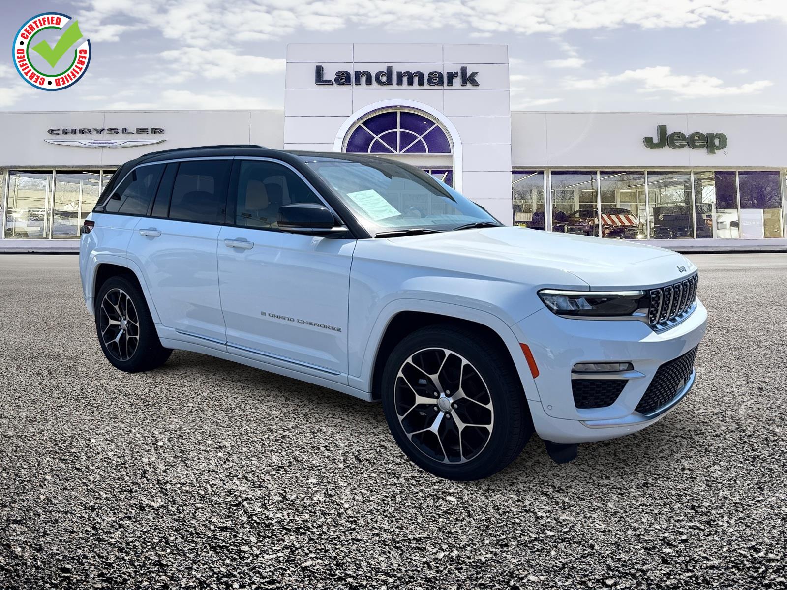2024 Jeep Grand Cherokee Summit Reserve 4x4's photo