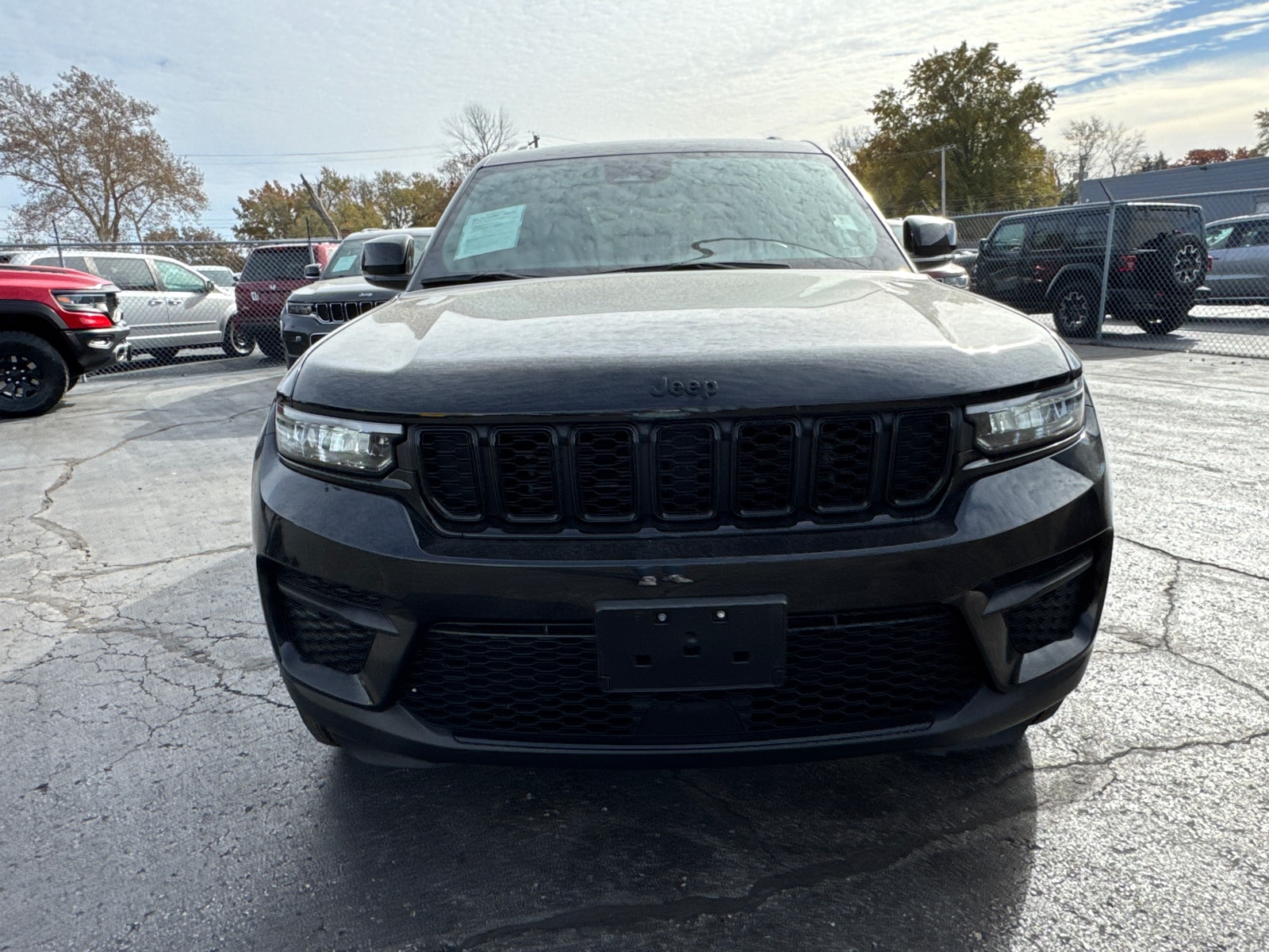 Used 2022 Jeep Grand Cherokee Altitude with VIN 1C4RJHAG9N8594756 for sale in Kansas City