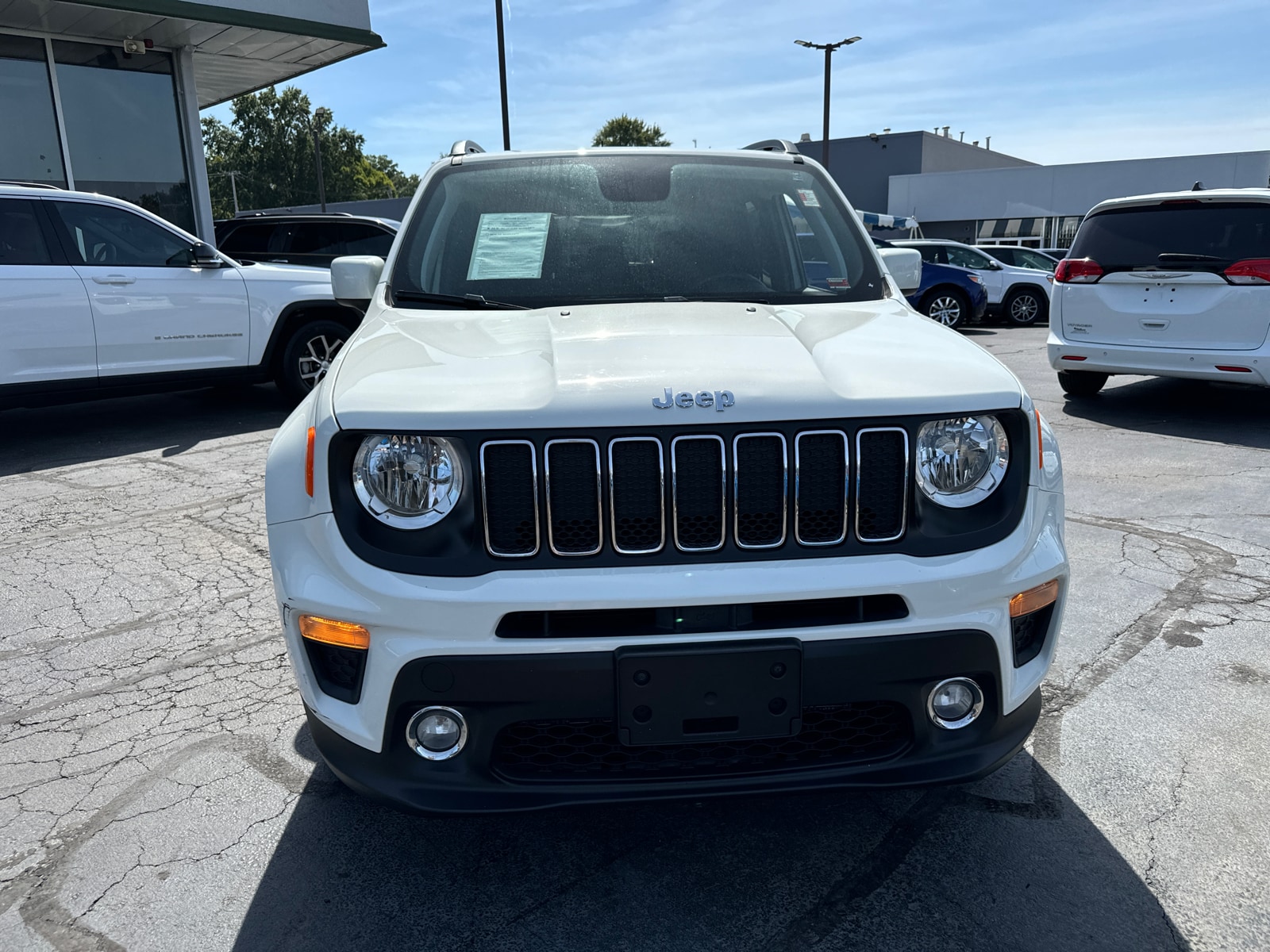 Used 2020 Jeep Renegade Latitude with VIN ZACNJABB6LPL77807 for sale in Independence, MO