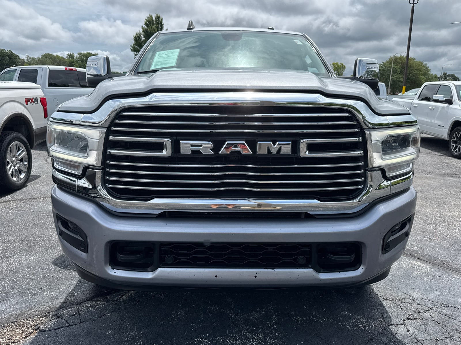 Used 2024 RAM Ram 2500 Pickup Laramie with VIN 3C6UR5FL6RG195902 for sale in Kansas City