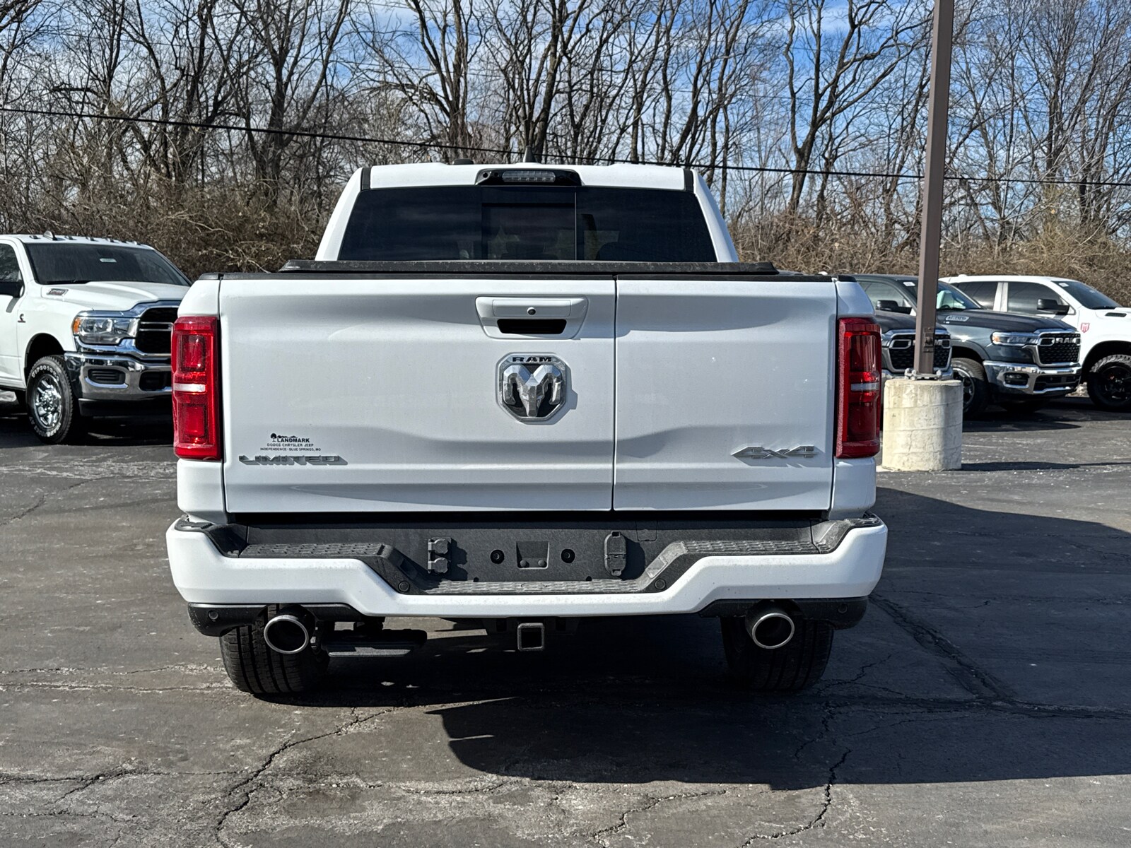 2025 Ram 1500 Limited photo 4