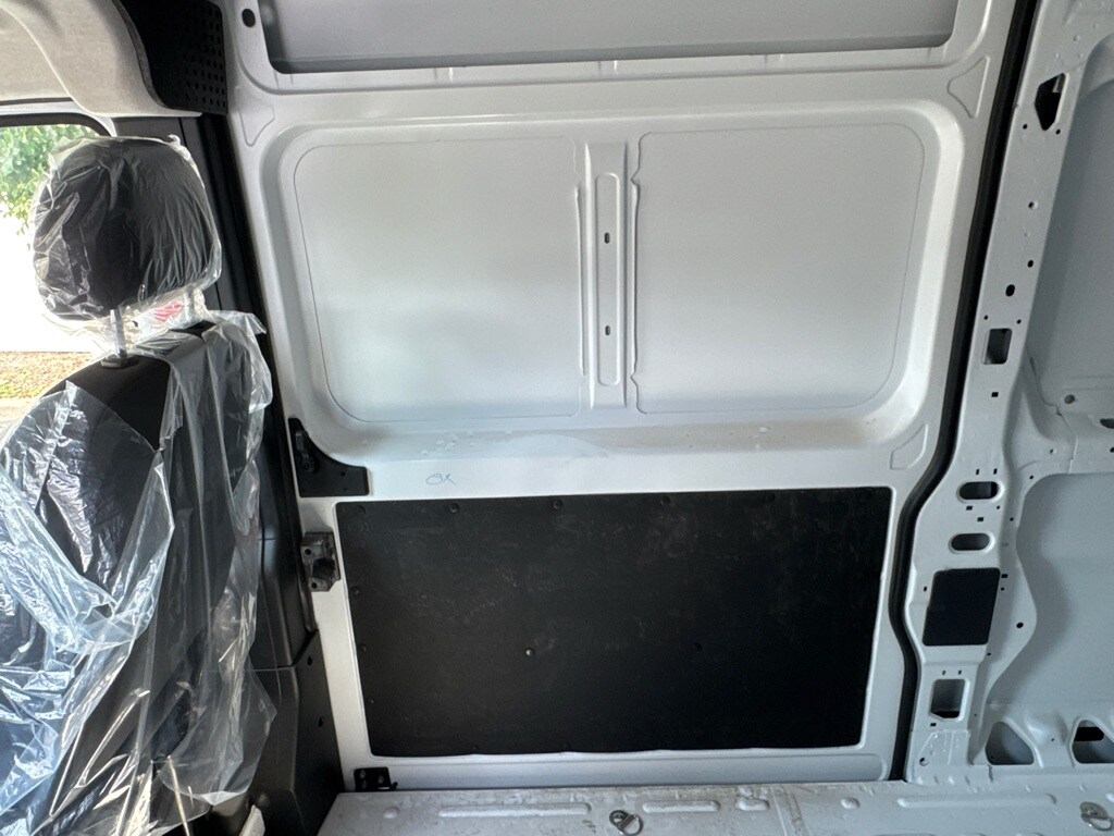 2025 Ram ProMaster 2500 photo 2