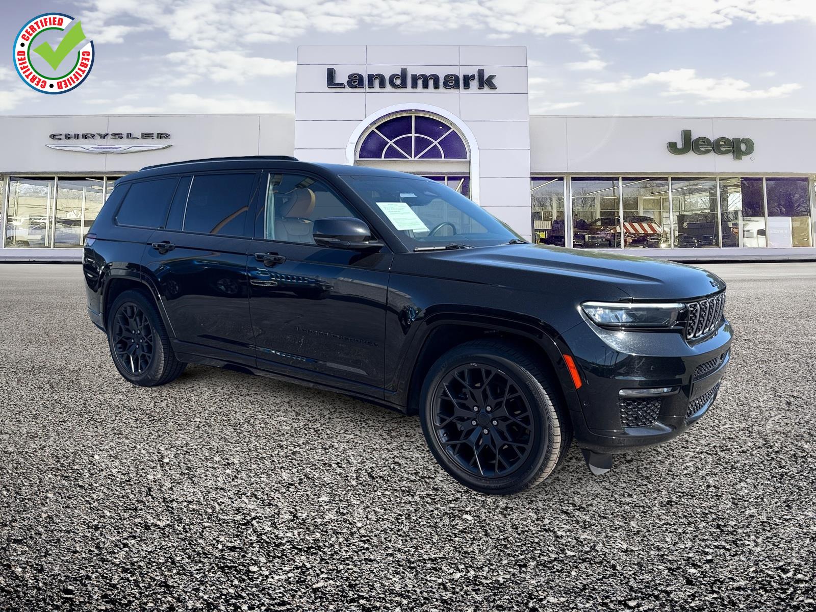 2024 Jeep Grand Cherokee L Summit Reserve 4x4's photo
