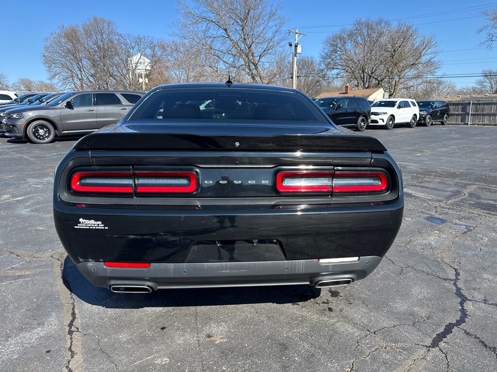 Used 2017 Dodge Challenger SXT Coupe