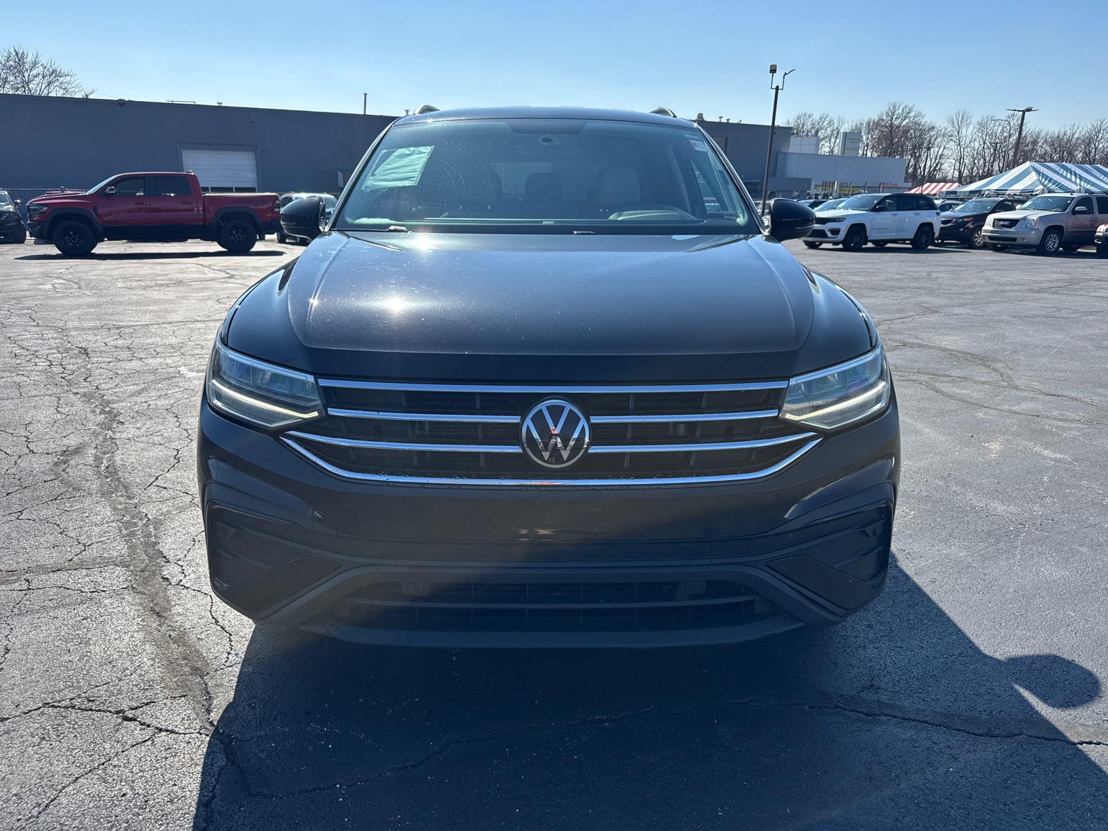 Used 2022 Volkswagen Tiguan S with VIN 3VV1B7AX5NM070683 for sale in Kansas City