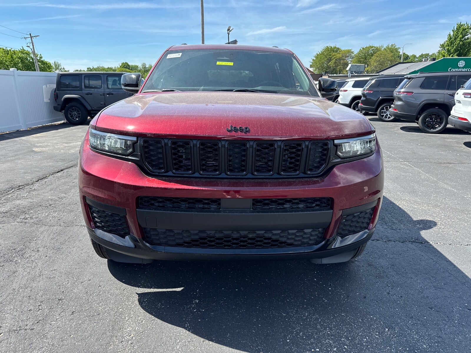 2025 Jeep Grand Cherokee Altitude X photo 2