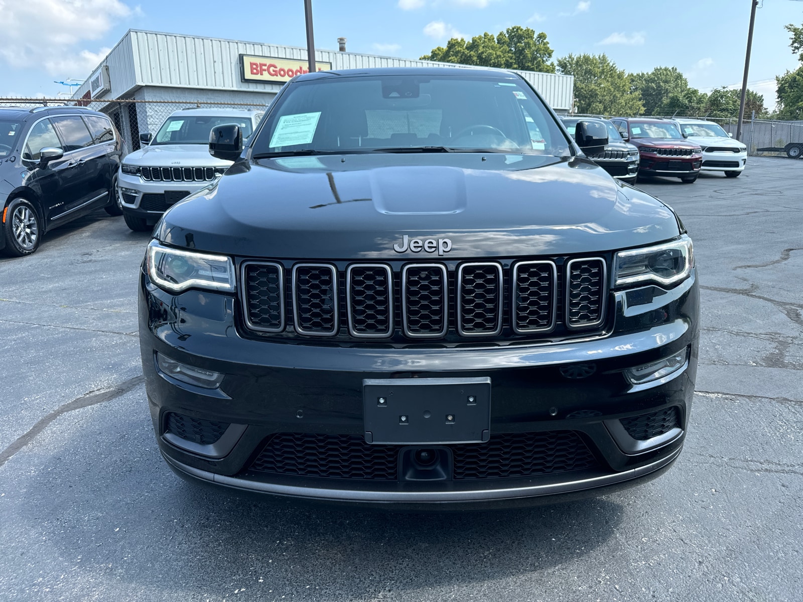 Used 2021 Jeep Grand Cherokee High Altitude with VIN 1C4RJFCG9MC533730 for sale in Kansas City