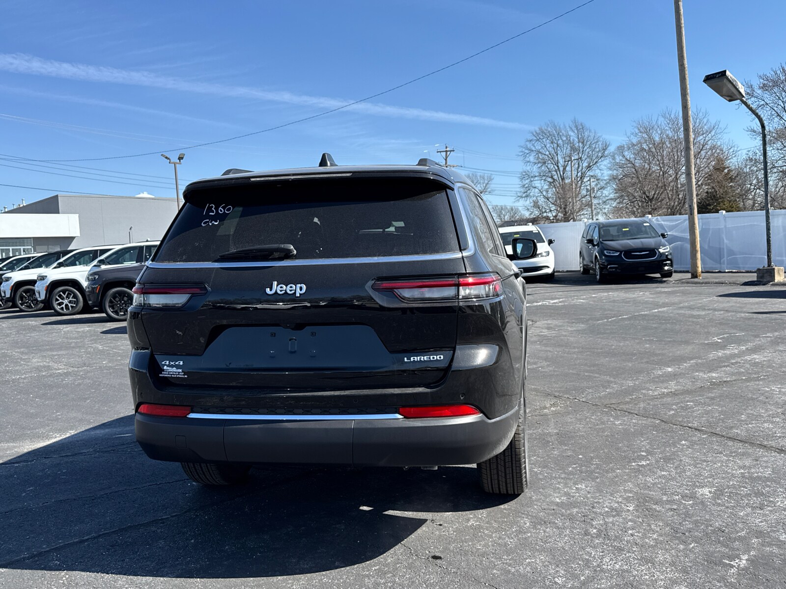 2025 Jeep Grand Cherokee Laredo X photo 4