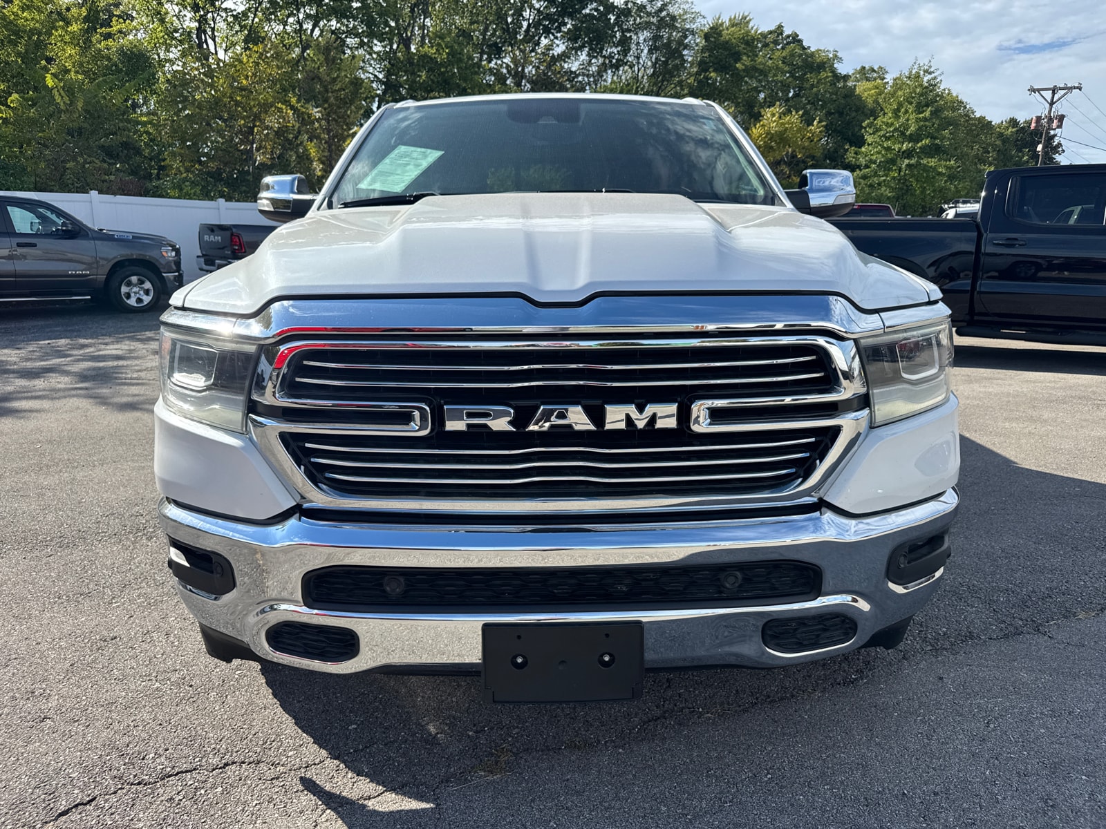 Used 2021 RAM Ram 1500 Pickup Laramie with VIN 1C6SRFJT4MN742492 for sale in Kansas City