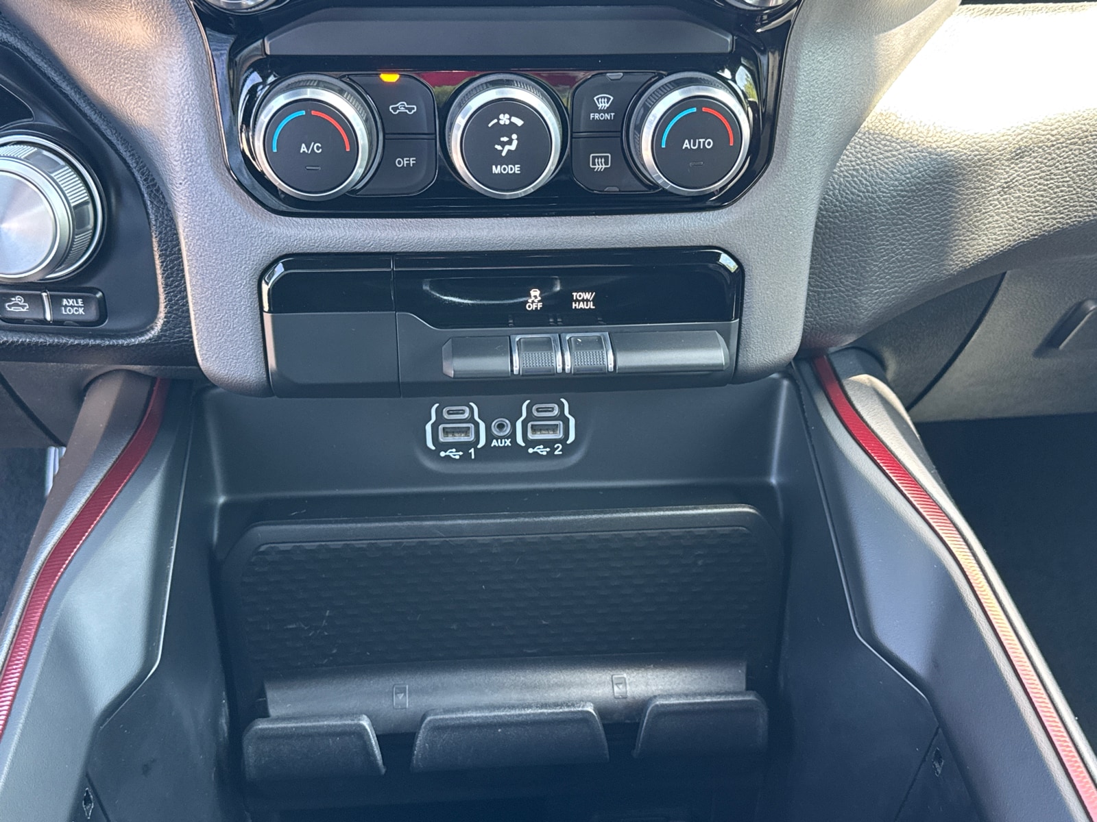 2024 RAM Ram 1500 Pickup Rebel - Photo 13