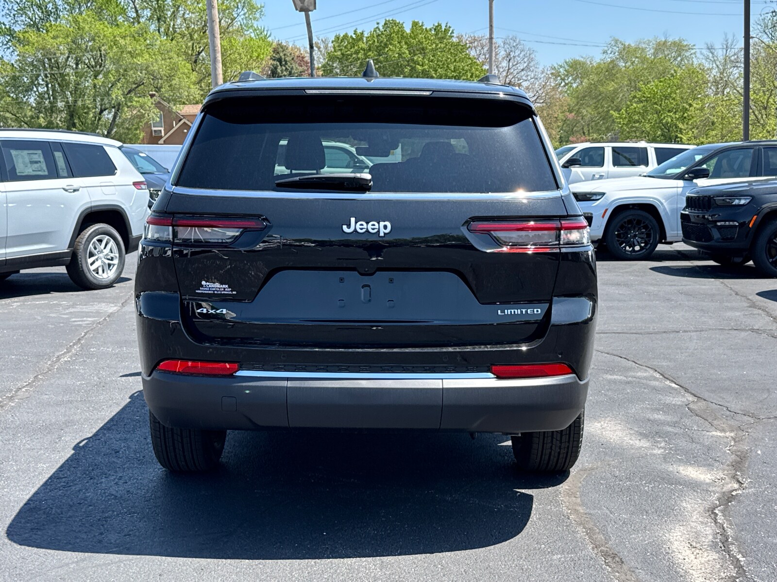 2025 Jeep Grand Cherokee L photo 4