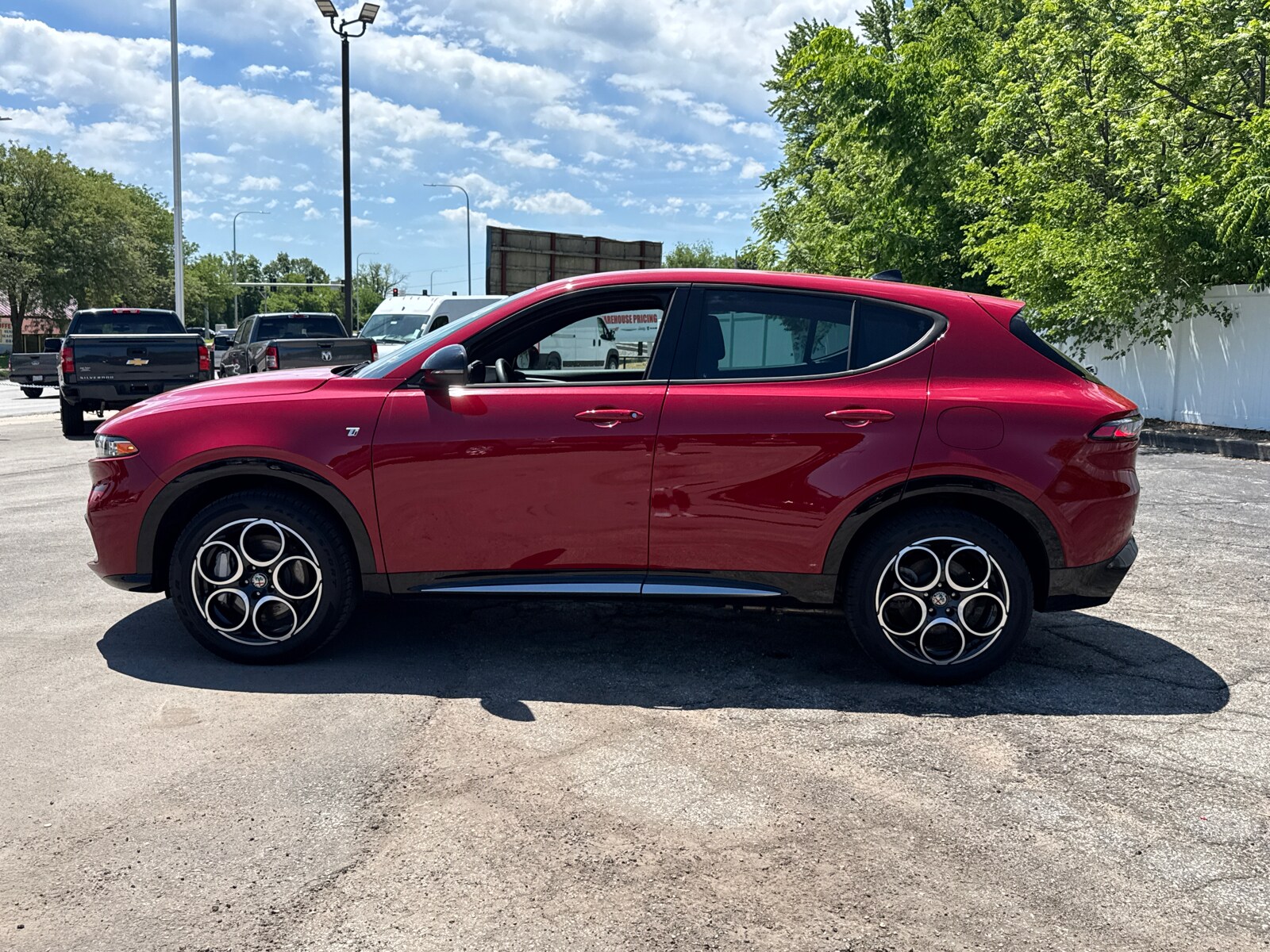 2024 Alfa Romeo Tonale Ti photo 3
