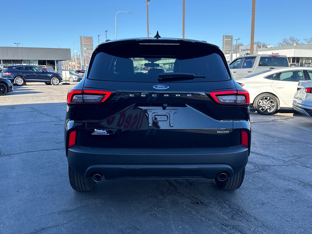 Used 2025 Ford Escape ST-Line Sport Utility