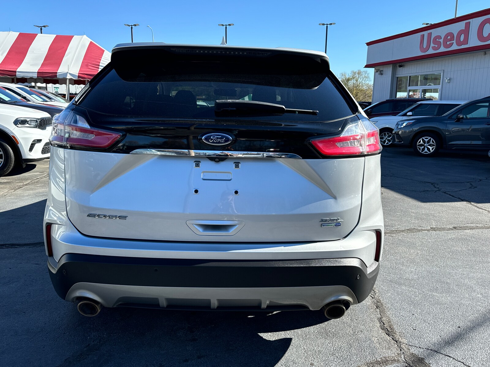2019 Ford Edge SEL Sport photo 4