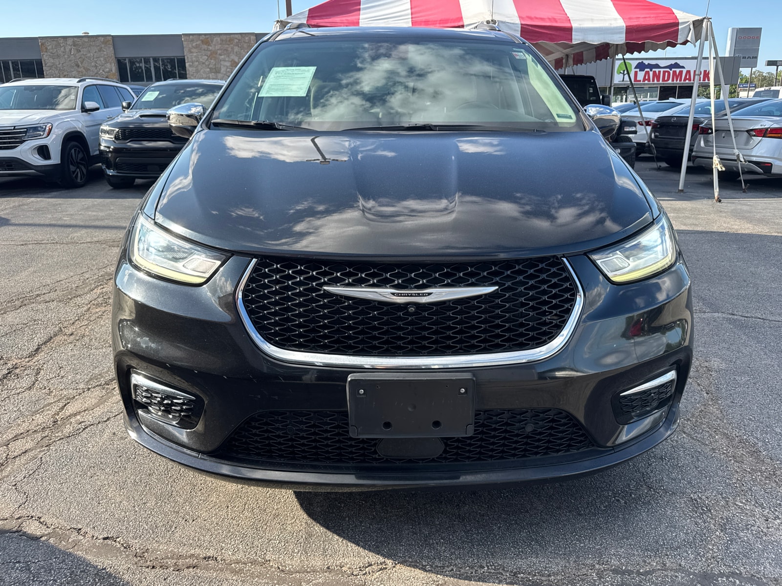 Used 2021 Chrysler Pacifica Limited with VIN 2C4RC3GG9MR594814 for sale in Kansas City