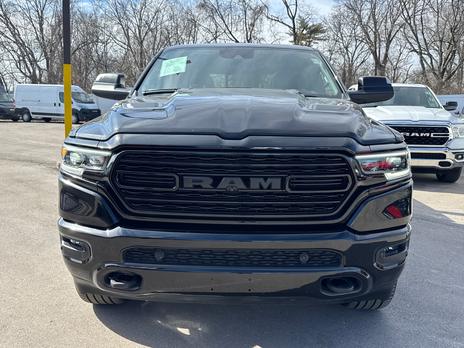 Used 2023 RAM Ram 1500 Pickup Limited with VIN 1C6SRFHT0PN647163 for sale in Kansas City